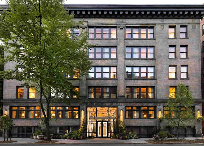 Populus Seattle Hotel