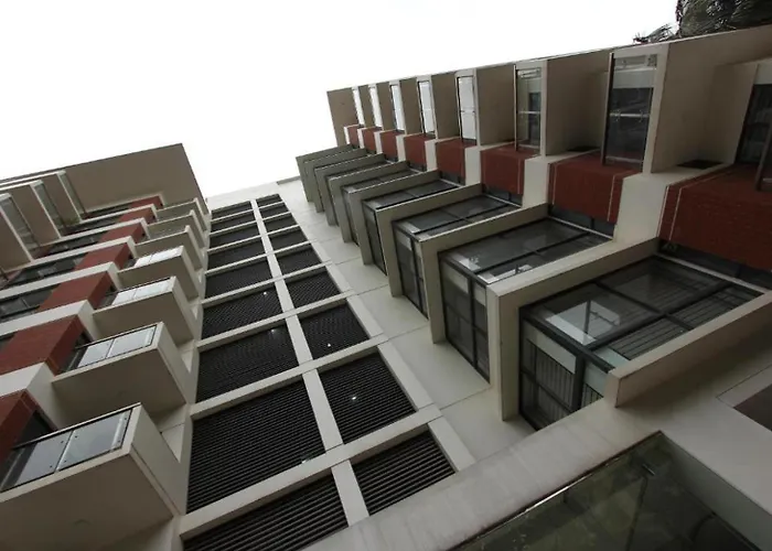 Spring Hill Hotel And Service Apartments Dakka