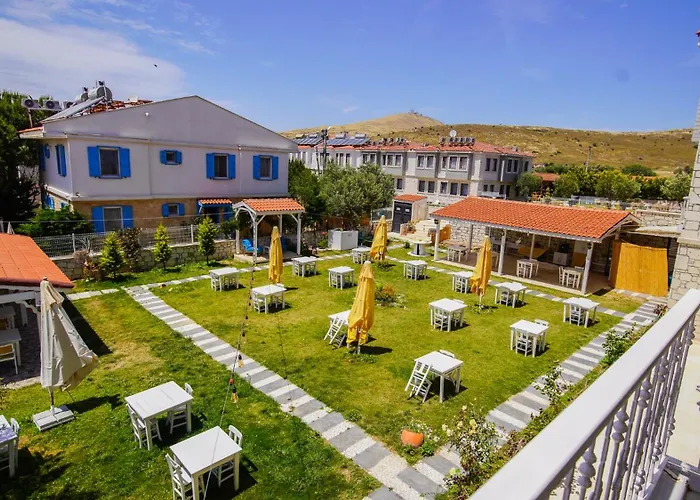 Limonata Bozcaada Ex Vina Garden Otel