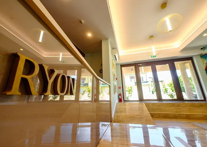 Hotel Ryon Navodari