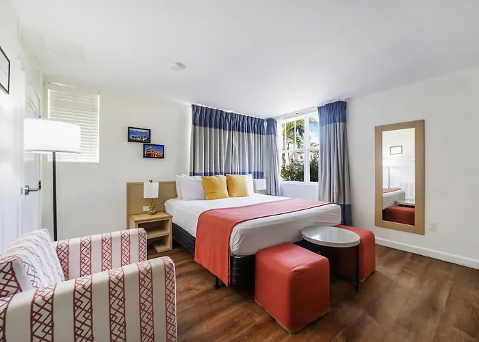 Villa Italia By At Mine Hospitality Miami Beach