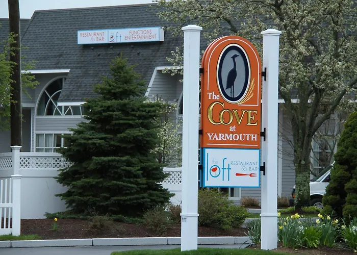 The Cove At Yarmouth Hotel West Yarmouth