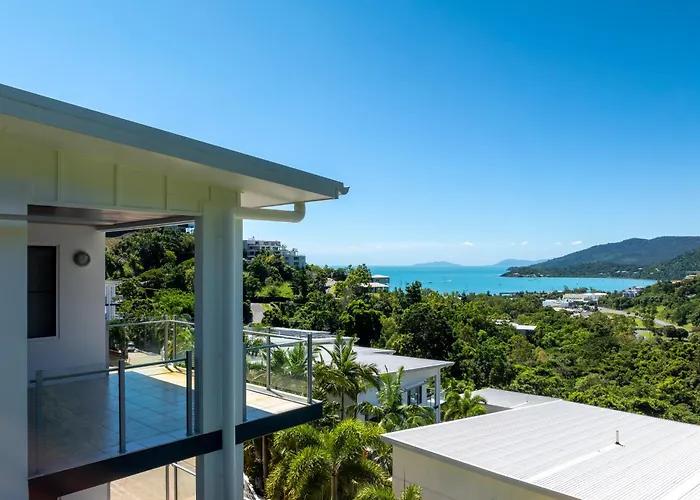 Airlie Summit Apartments Airlie Beach