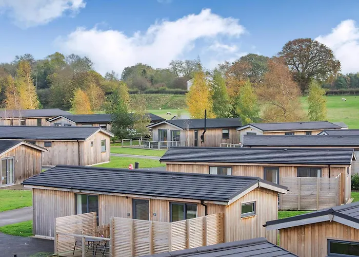 Cedar Retreats Hotel West Tanfield