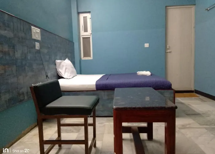 Sm Mansion Near Harbour & High Court Hotel Chennai