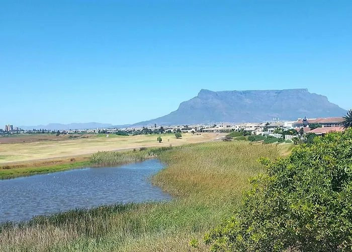 Gaia Hydro-Spa And Guest House Cape Town