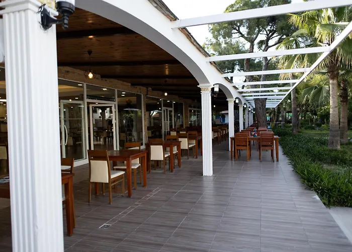 Club Golf Hotel All Inclusive Side