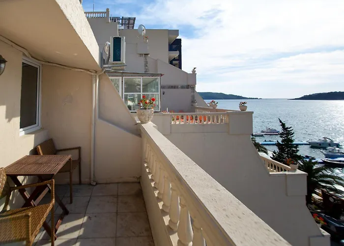 New Hotel Kuc By Marvel Budva