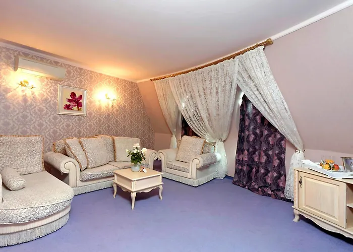 Kristel Hotel Saints Constantine and Helena