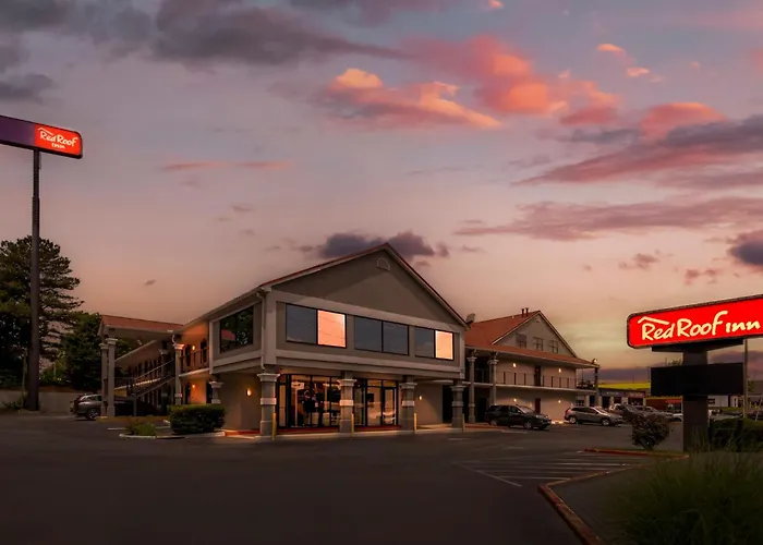 Red Roof Inn Atlanta - Kennesaw State University