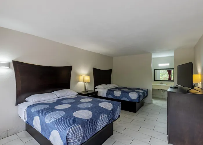 Executive Inn Beeville Us 181 By Capital O