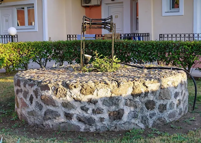 Hotel Marilena Mithimna