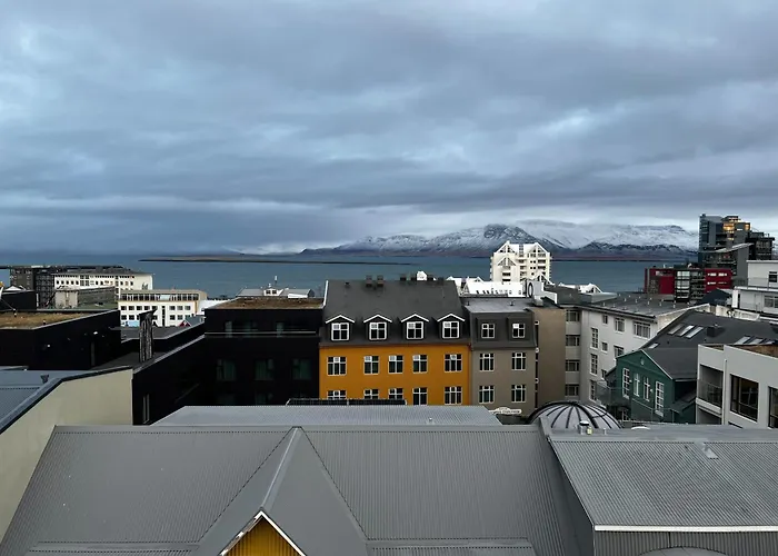 Midtown Reykjavik By Heimaleiga Apartment