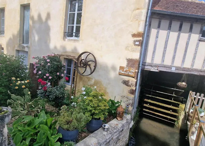 Gite Du Moulin De Barutel Espace Spa Bien-Etre En Supplement Mamers