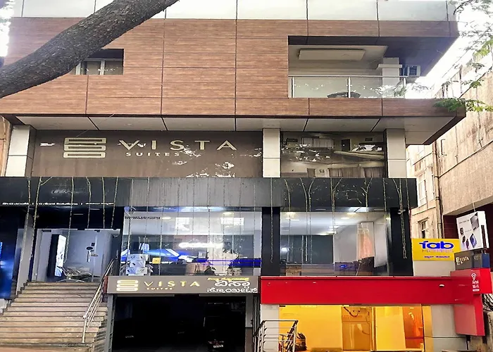 Fabhotel Vista Suites - Frazer Town Bangalore