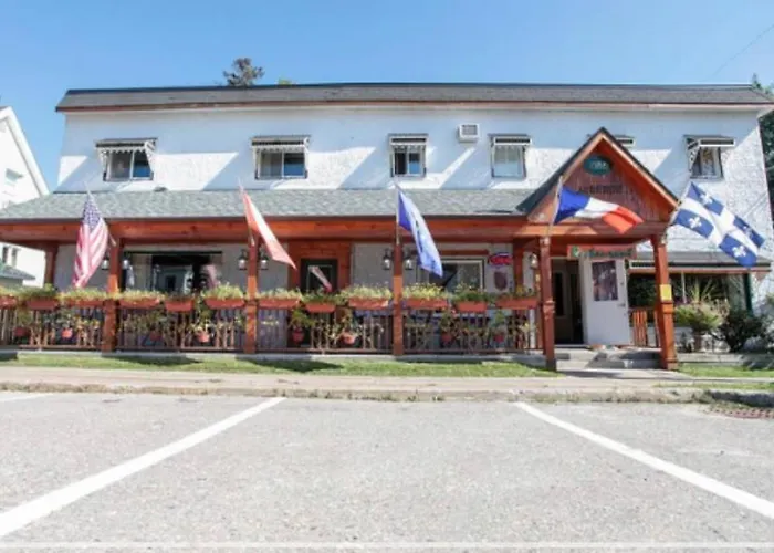 Auberge Restaurant Du Monde Nominingue