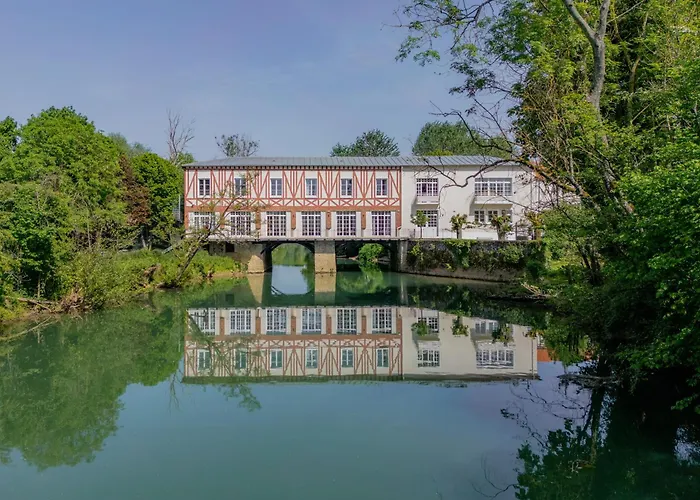 L'Horloge - Appart'Hotel Proche De Disneyland Montévrain
