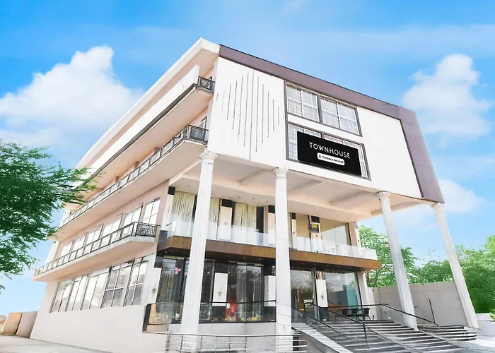 Super Townhouse Nit Raipur Formerly Hotel City Pride