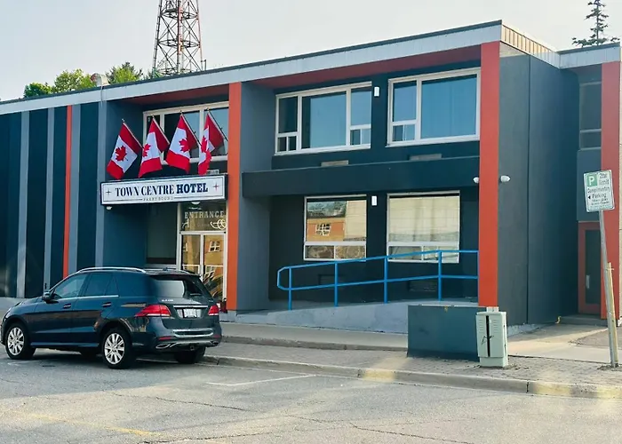 Town Centre Inn - Parry Sound