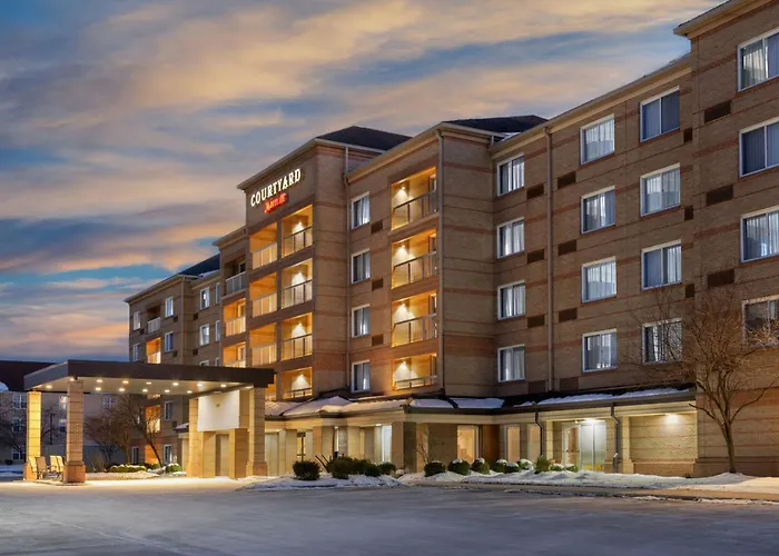 Courtyard Cleveland Airport South Hotel Middleburg Heights