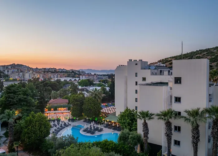 Marbel Hotel By Palmwings Kuşadası