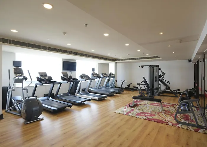 Vivanta Vijayawada, Mg Road