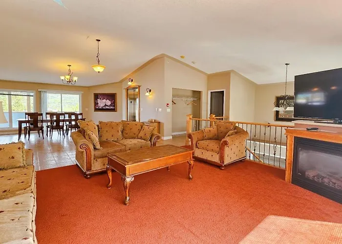 Misty Mountain Inn & Suites Grande Cache