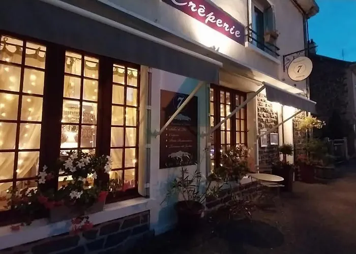 Le 7 Pompadour Hotel Arnac-Pompadour