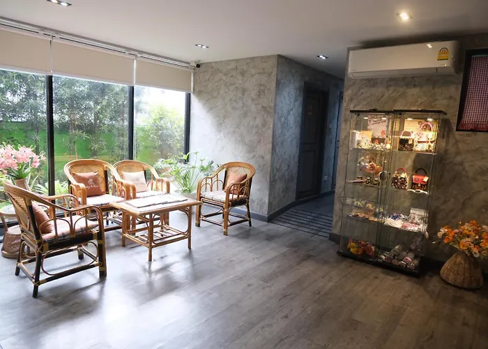Boutique Poo-Yai Lee Hotel Bangkok