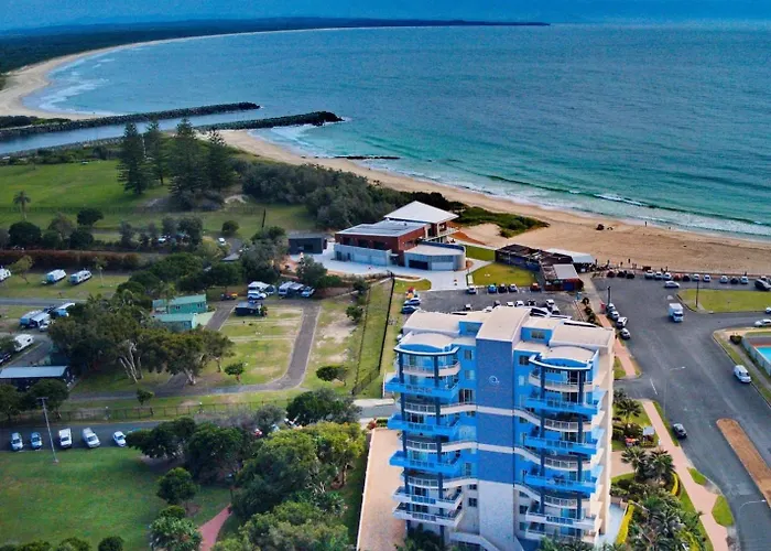 Beaches International Forster