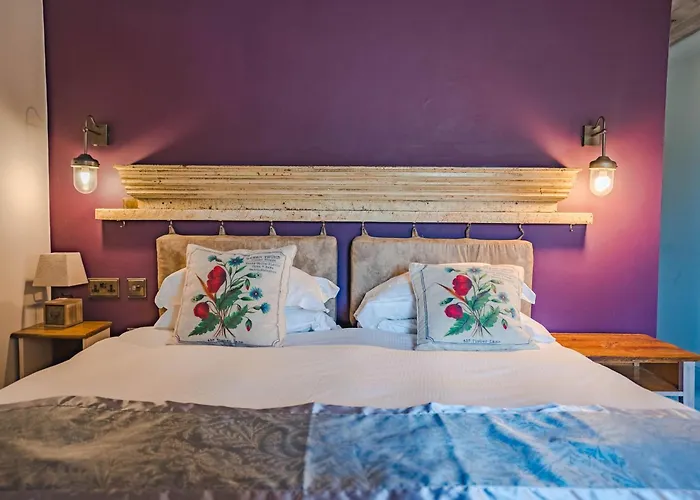 The Bunk Inn Newbury 