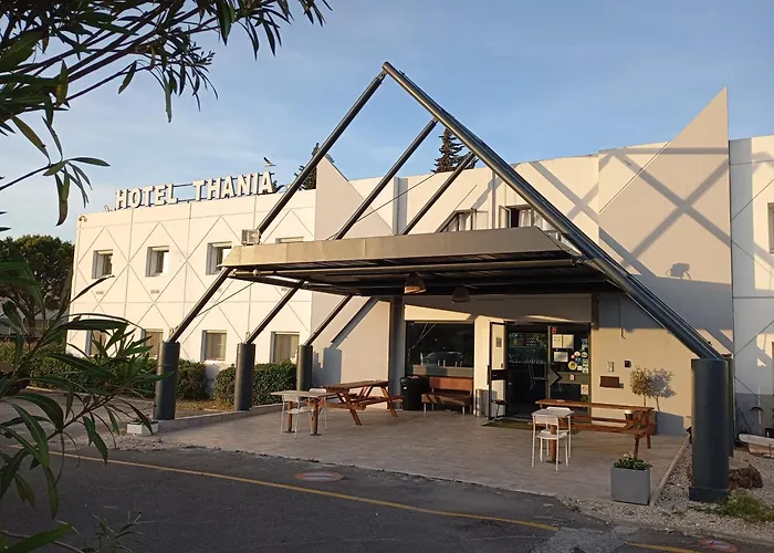 HOTEL THANIA Sète Frontignan