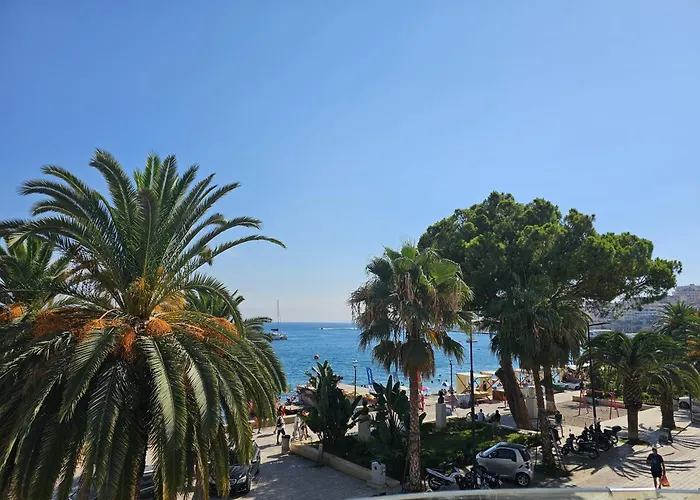 Lion Gate Hotel Sarandë