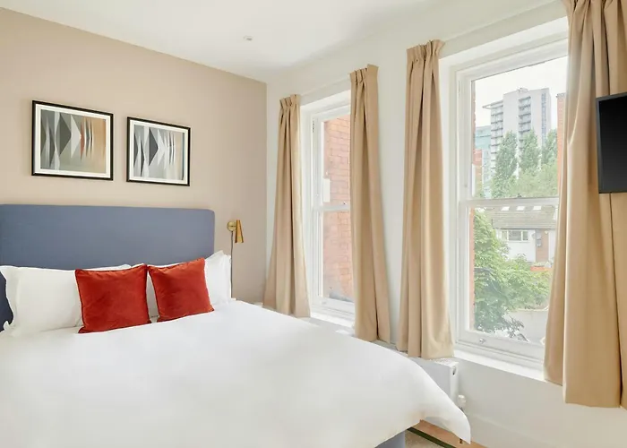 The Prince Hotel Vauxhall, Sonder By Marriott Bonvoy Londen