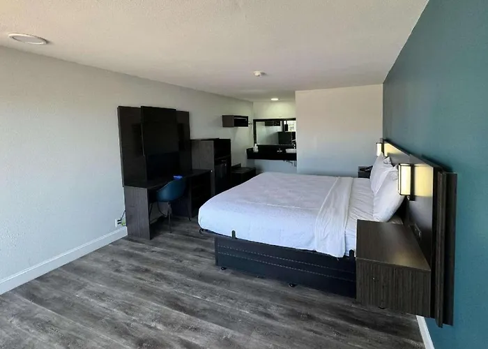 Rodeway Inn West Memphis