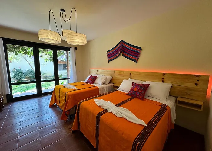 Oasis Panajachel Hotel