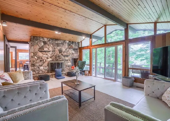 Lakeside Park Cottages Kawartha Lakes