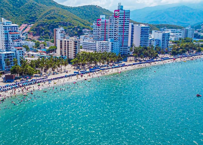 Azure Apartahotel Santa Marta 