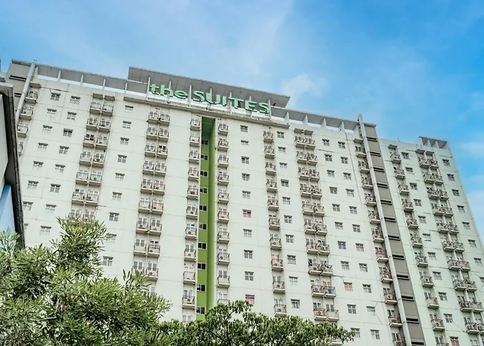 Oyo 94100 Gateway Pasteur Apartment By Ilyasa Bandung