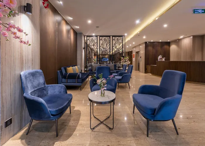 Nhat Ha Lavish Hotel Ho Chi Minh City