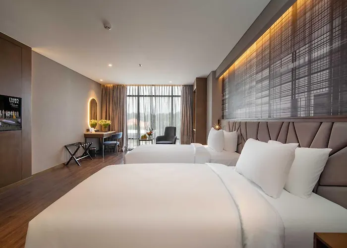 Nhat Ha Lavish Hotel Ho Chi Minh City
