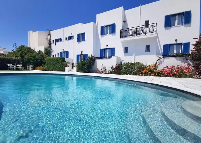 Ikaros Studios & Apartments Naxos City