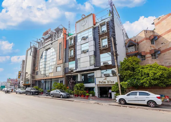 Hotel Palm Do'R # Walking Distance To New Delhi Station # Parking # Family Hotel # Customer'S Choice Hotel # Top Rated Hotel