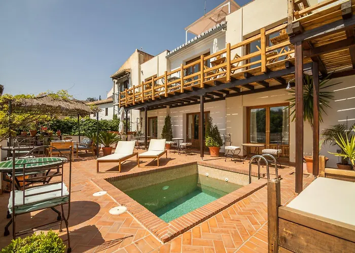 Casa Bombo Bed & Breakfast Granada