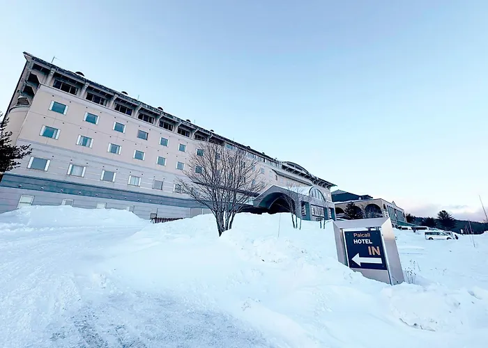 Palcall Tsumagoi Resort Ski & Hotel