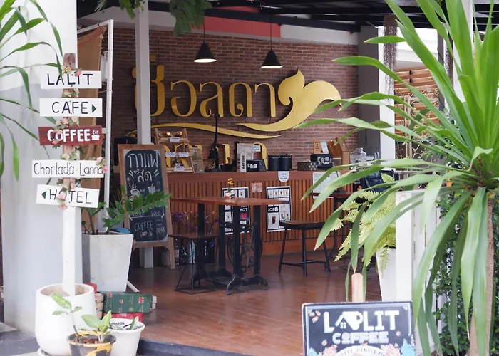 Chorlada Lanna Hotel เชียงใหม่