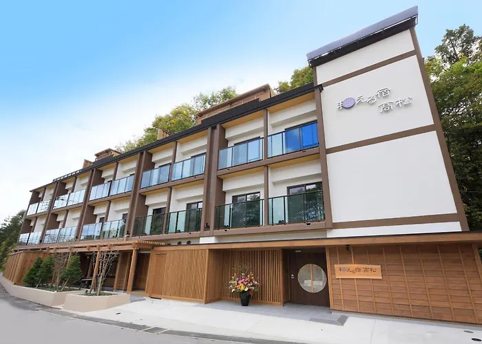 Kusatsuonsen Aeruyadotakamatsu Kusatsu 
