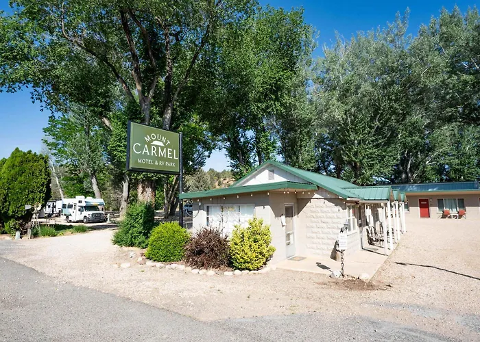 Mount Carmel Motel & Rv Near Zion Np Bryce Room