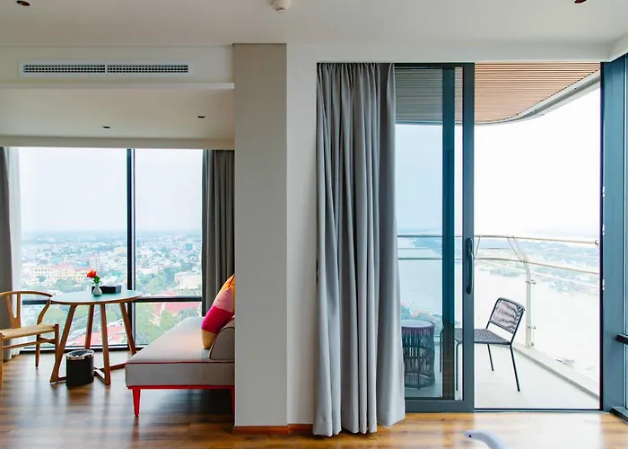 Central Plaza Hotel - Mỹ Tho