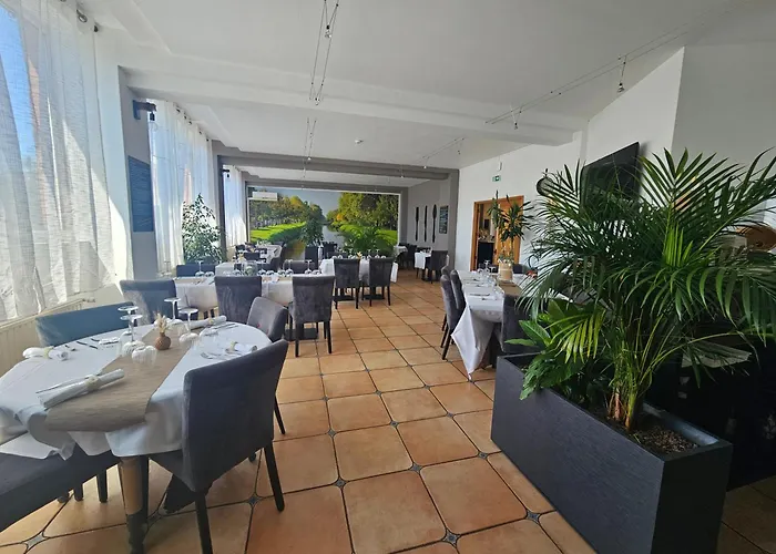Hotel Enjoy Garden à Vierzon